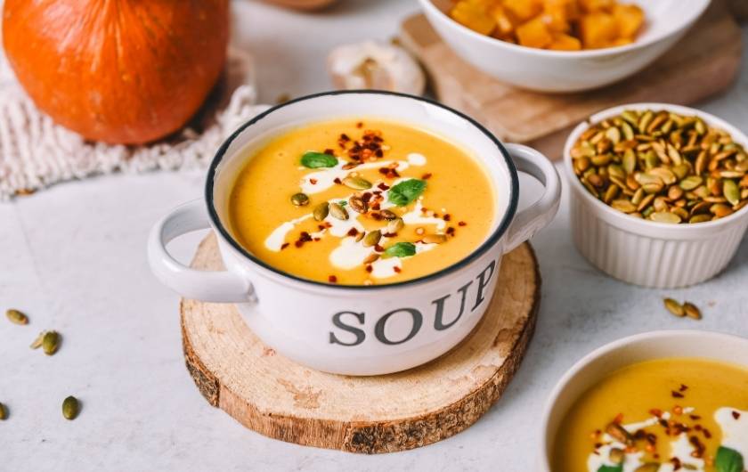 Recept za Curry juhu od bundeve prema receptu YumYumParadise.