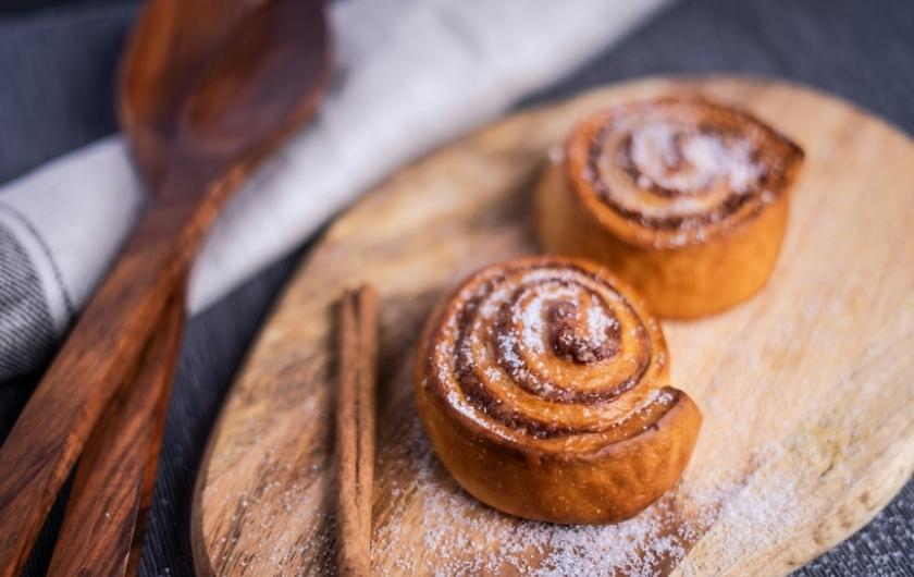 Cimet rolice jedna su od najpoznatijih slastica s cimetom.